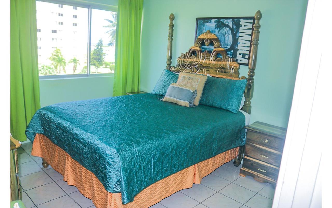 Turtle Beach Towers Ocho Rios Kültér fotó